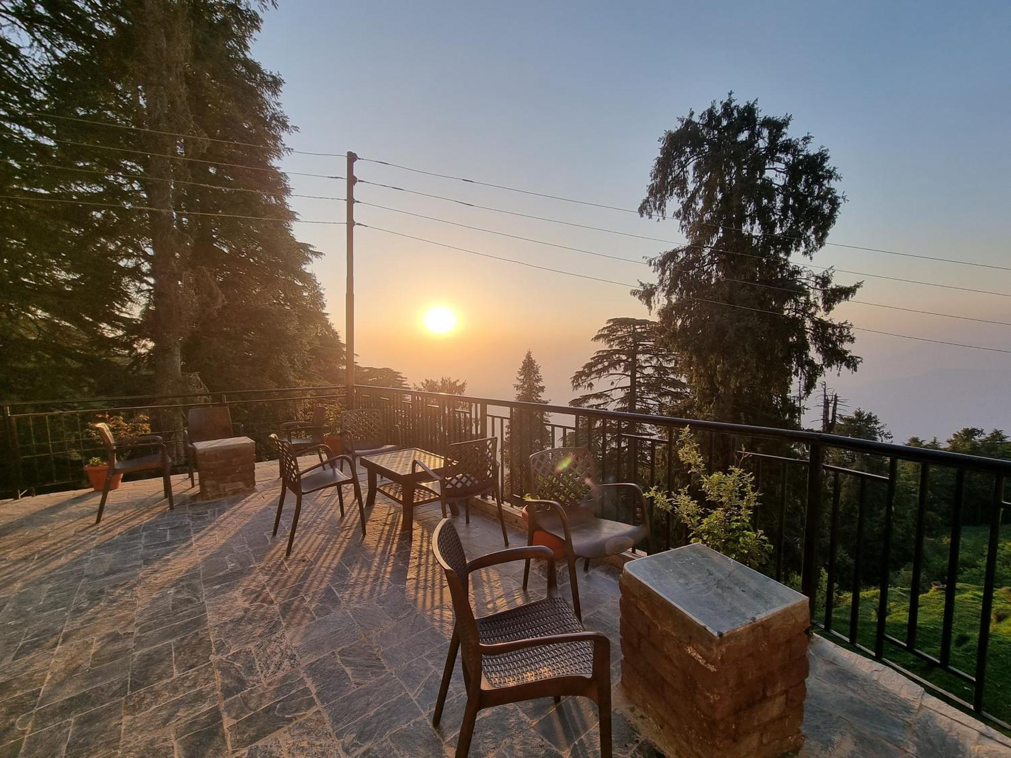 Forest Vibes Kalatop-Rooms And Restaurant Dalhousie Exterior foto